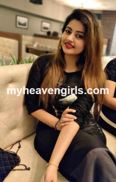 Call Girls in Akbarpur